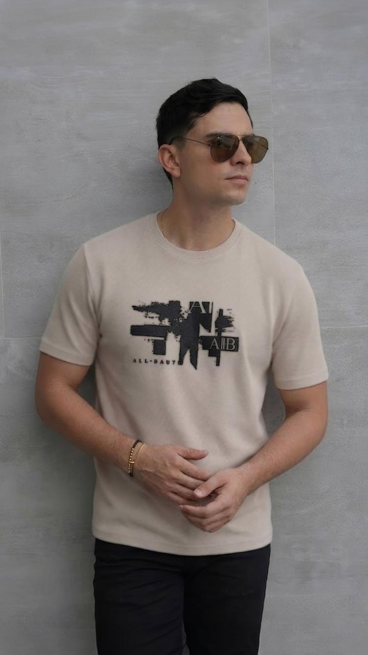 Camiseta alto relieve